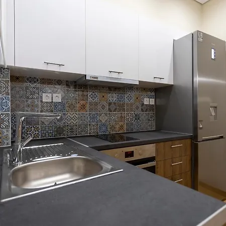 Apartment Stylish & Luxurious Renovated
